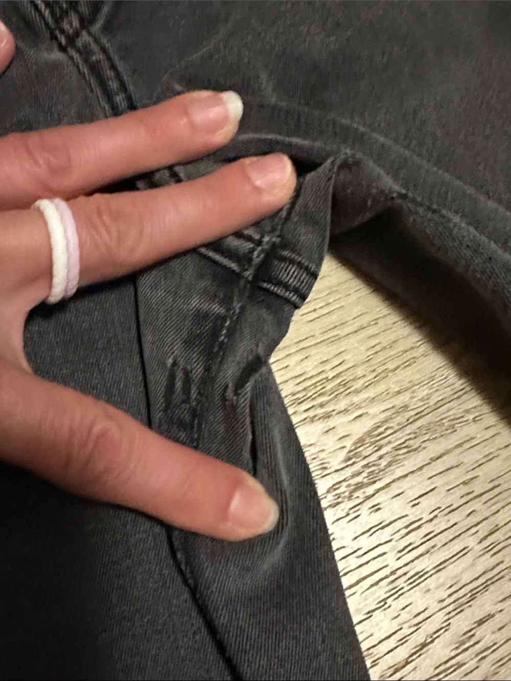Reformation Black Wide-Leg High-Rise Jeans with Frayed Hem - Picture 3 of 5